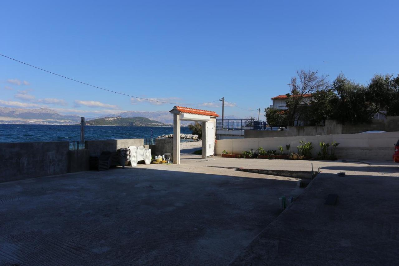 Apartment Slatine 14541D Exterior photo